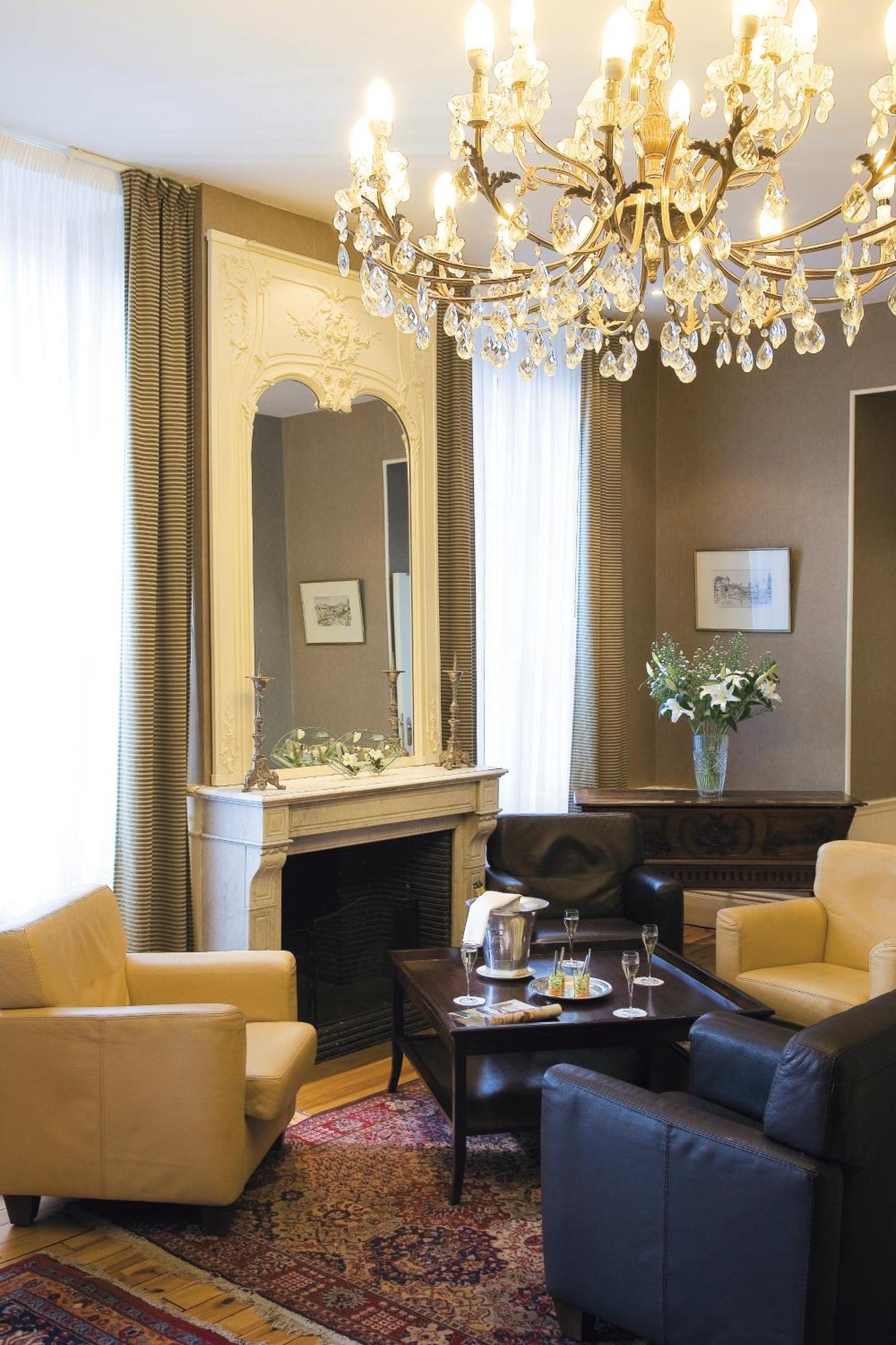Le Parc Des Fees Hotel Retaurant & Spa لا بوربول المظهر الخارجي الصورة